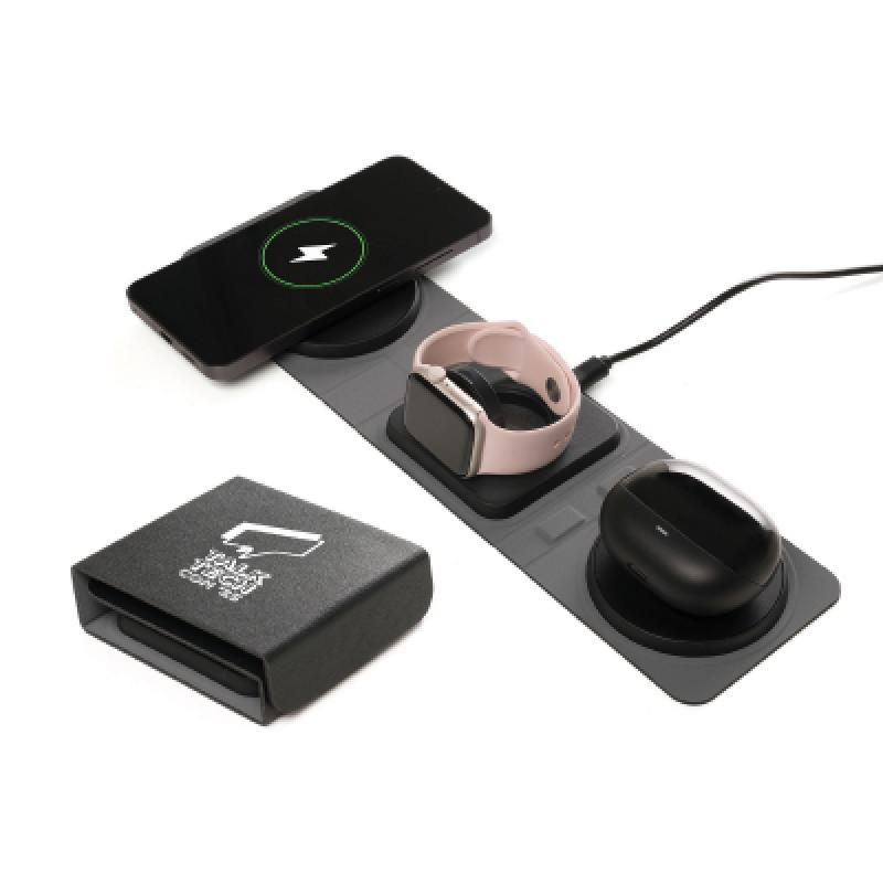 Image of NOVA 3-in-1 Magnetic Charger Wallet